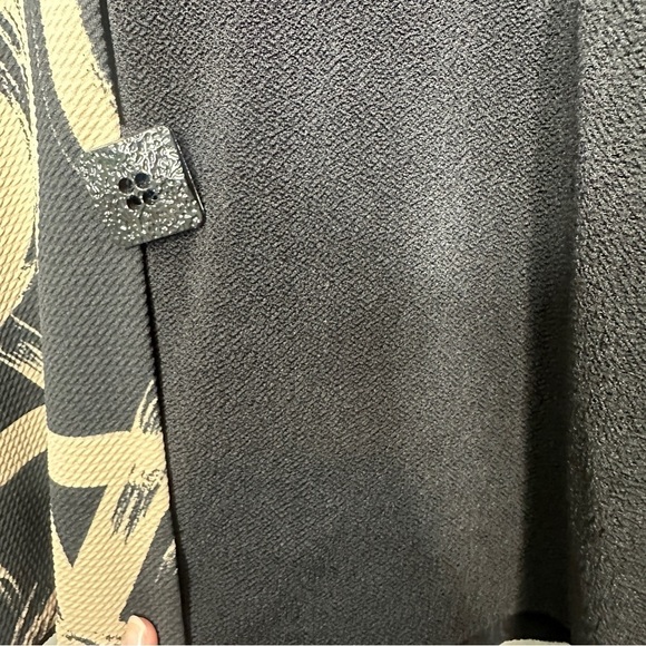 Joseph Ribkoff Button down blouse - Picture 5 of 6